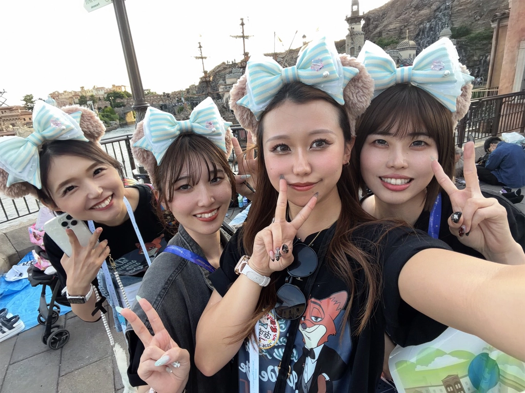 Loverystal Staff